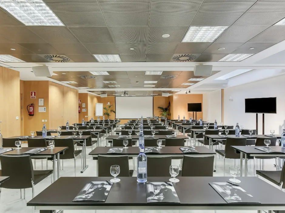 Salas/Sala Barceloneta Salas/Sala Barceloneta