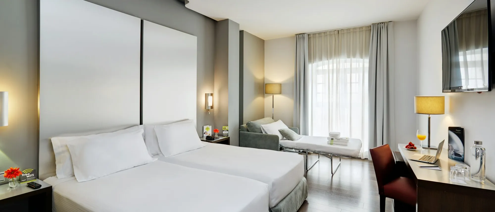 Habitaciones/Triple Room Habitaciones/Triple Room